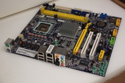 N15235 LAN DRIVER - Foxconn 6627MA-RS2H Motherboard