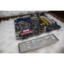 Foxconn G31MXP-K LGA 775 G31 Core Quad Micro ATX Motherboard