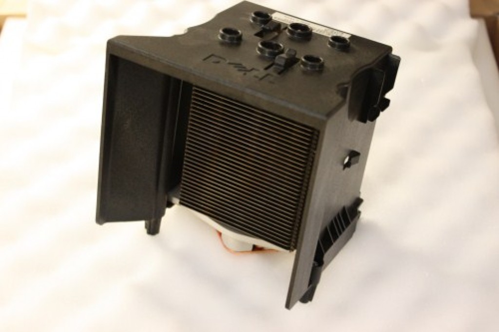 Dell XPS 420 CPU Heatsink Shroud DN004 0DN004