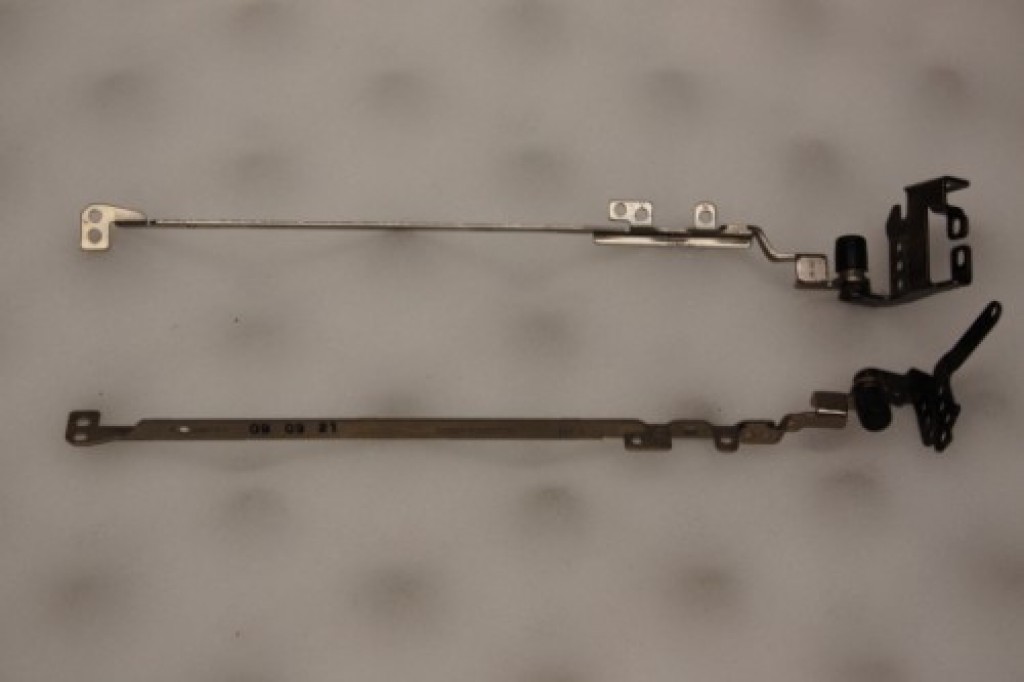 Acer Aspire One D250 Set of Left Right Hinges AM084000120