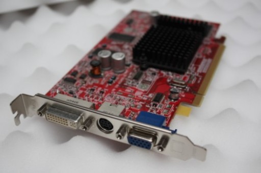 ati radeon x600 xt 256mb