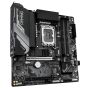 B760M GAMING X DDR4 PCIe 5.0 x16 slot and M.2 heatsink area