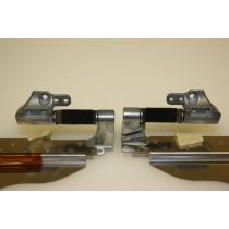 Illustration depicting Toshiba Equium P200 LCD Screen Hinge AM017000300 AM017000400