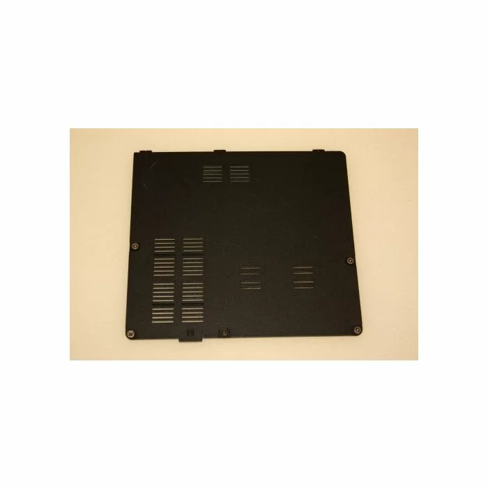 Toshiba Satellite L40 RAM Memory Door Cover 13GNQA1AP050