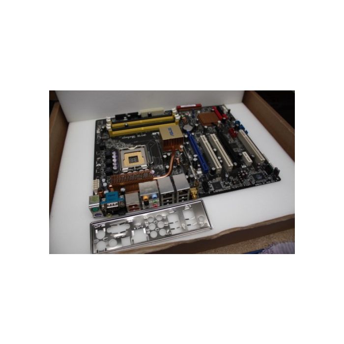 Asus P5B Deluxe/WiFi-AP LGA775 P965 PCI-E Motherboard