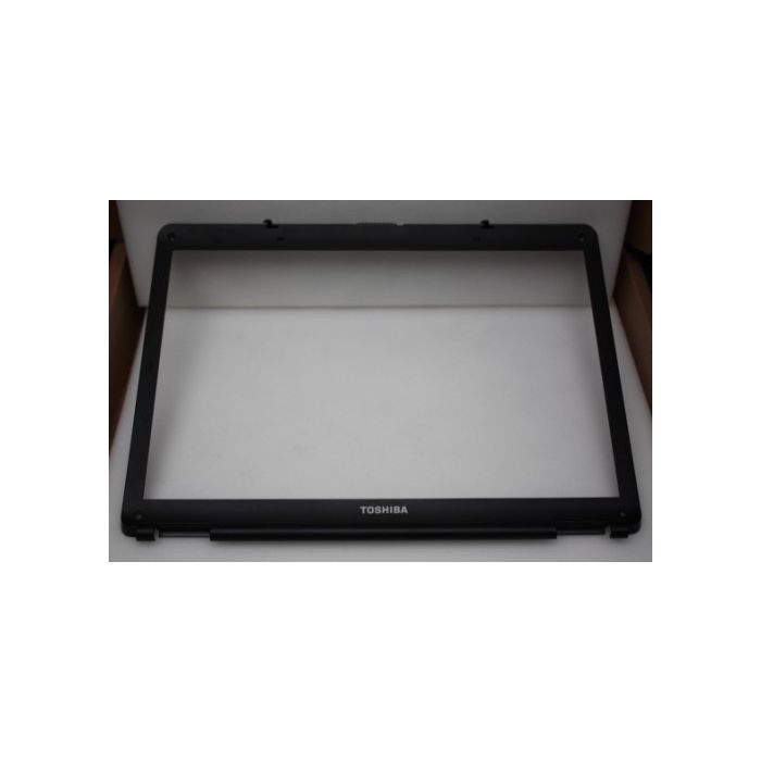 Toshiba Satellite L300 LCD Front Bezel V000130020