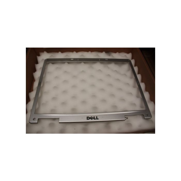 Dell Inspiron 1501 Front LCD Bezel NF882