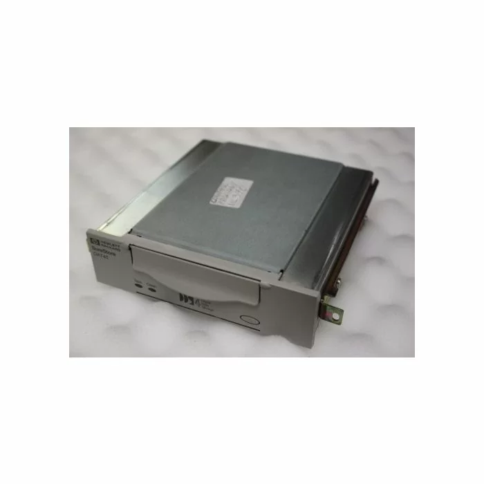 HP Compaq ProLiant ML370 SureStore DAT40 DDS4 Tape Drive C5686-60003
